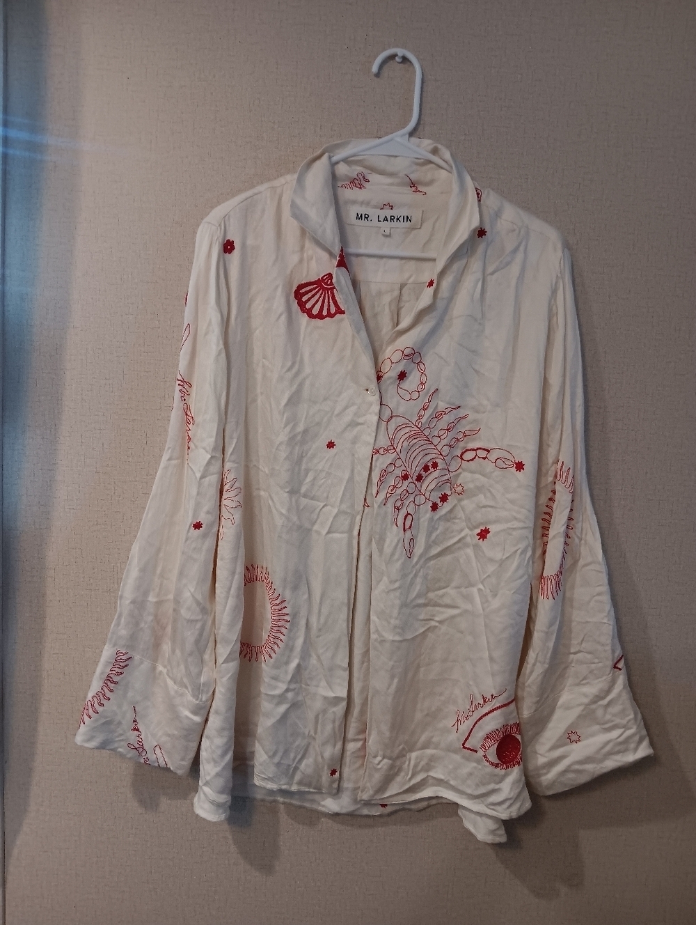 Mr. Larkin Women's Cream Button-Front Blouse with Red Embroidery Sz L